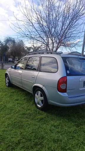 Chevrolet Classic 1.4 Wagon Lt 2012 - foto 4