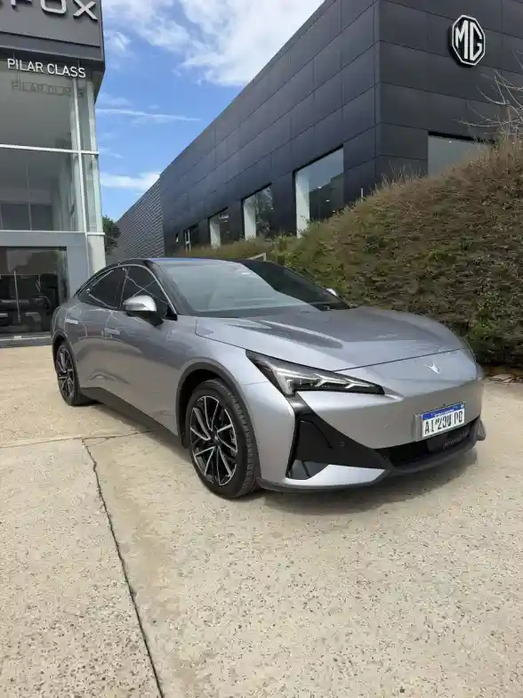 Arcfox S5 0.0 Pro+ (79,2 Kwh) 2Wd 2026 - foto 4