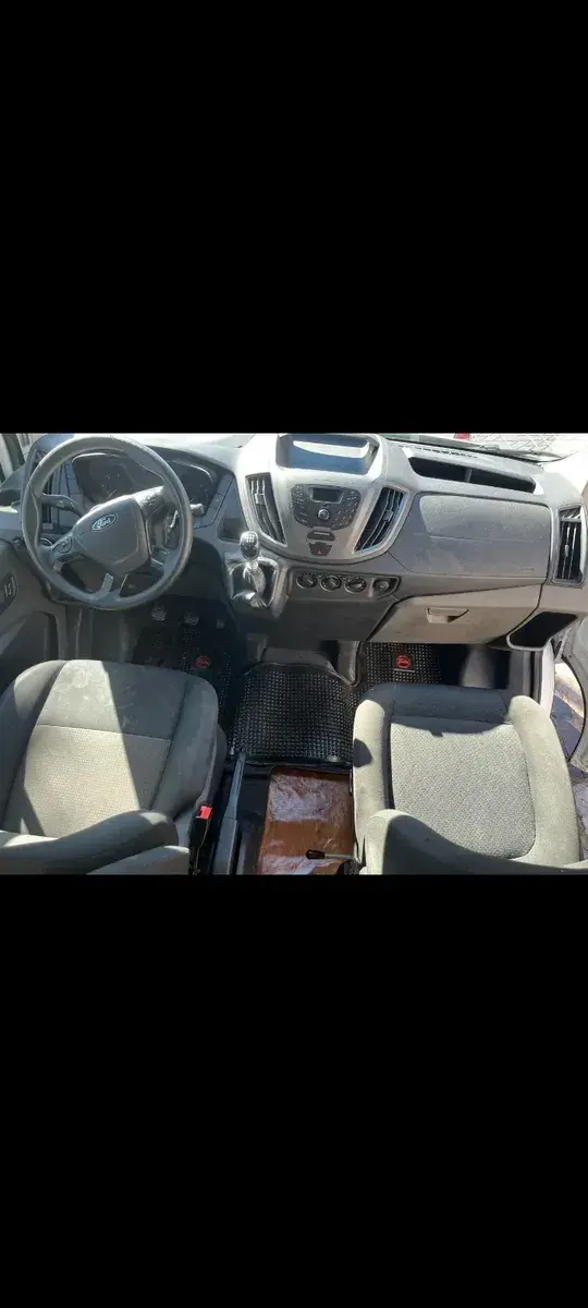 Ford Transit 2.2 Furgon Largo 350L 2023 - foto 3