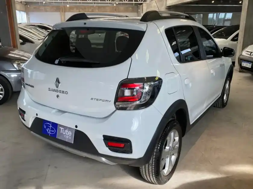 Renault Sandero Stepway 1.6 Privilege Nav 105Cv 2014 - foto 5