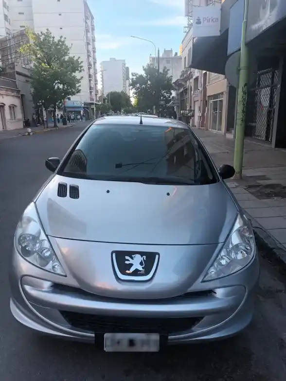 Peugeot 207 1.4 Xr Compact 5P 2011 - foto 4