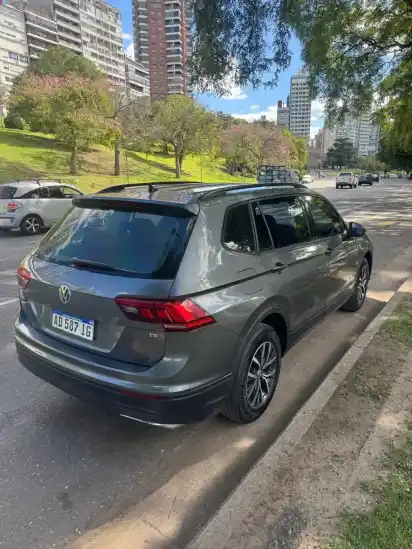 Volkswagen Tiguan Allspace 1.4 Tsi Trendline 150Cv Dsg 2019 - foto 3