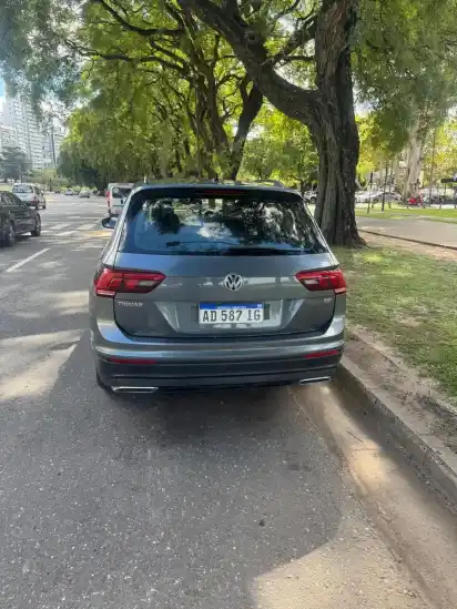 Volkswagen Tiguan Allspace 1.4 Tsi Trendline 150Cv Dsg 2019 - foto 4