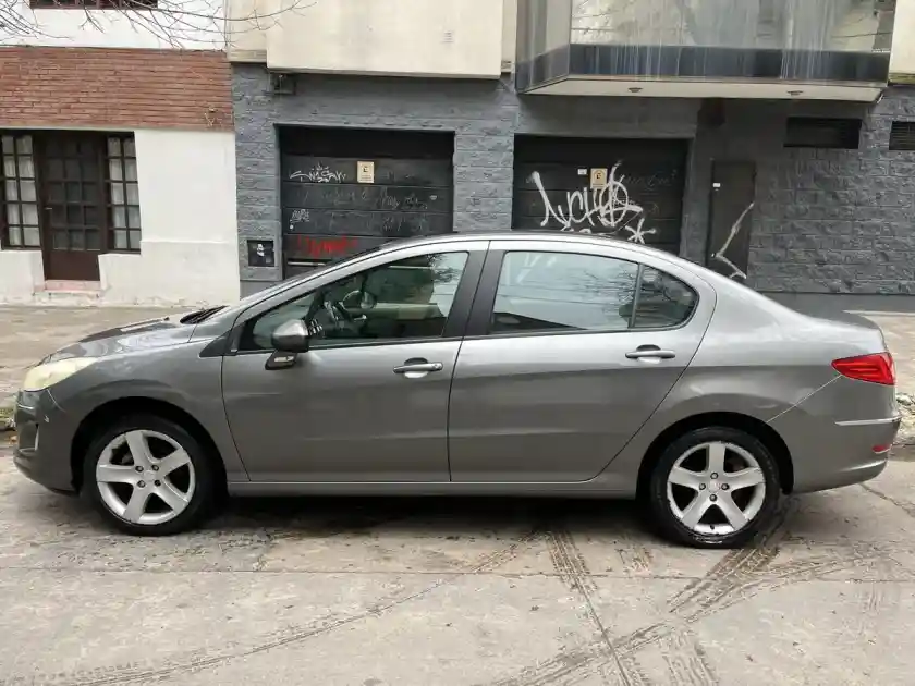 Peugeot 408 2.0 Allure Plus 143Cv 2013 - foto 2