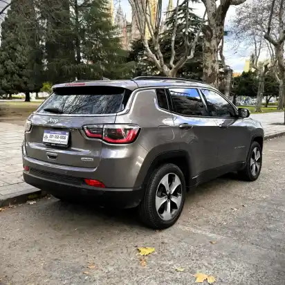 Jeep Compass 2.4 Longitude 2019 - foto 5