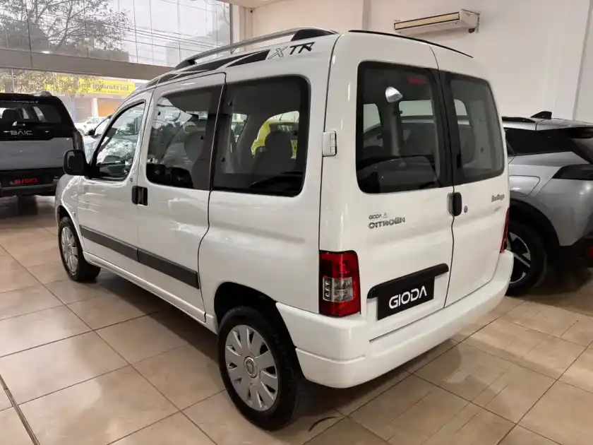 Citroën Berlingo Multispace 1.6 Xtr 110Cv Am54 2023 - foto 4