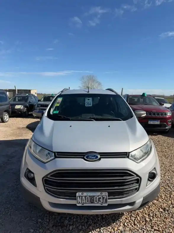 Ford Ecosport 1.6 Freestyle 110Cv 4X2 2013 - foto 2