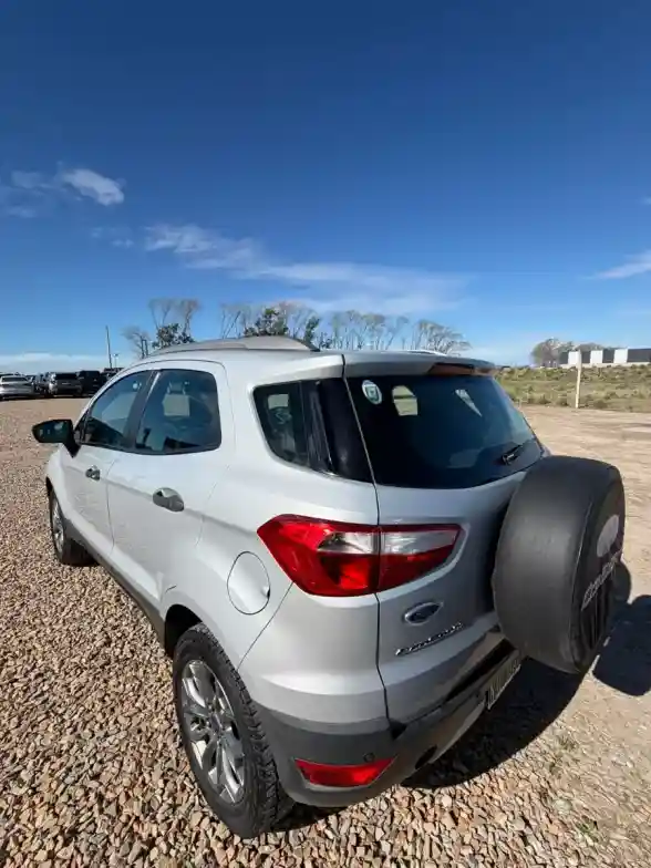 Ford Ecosport 1.6 Freestyle 110Cv 4X2 2013 - foto 5