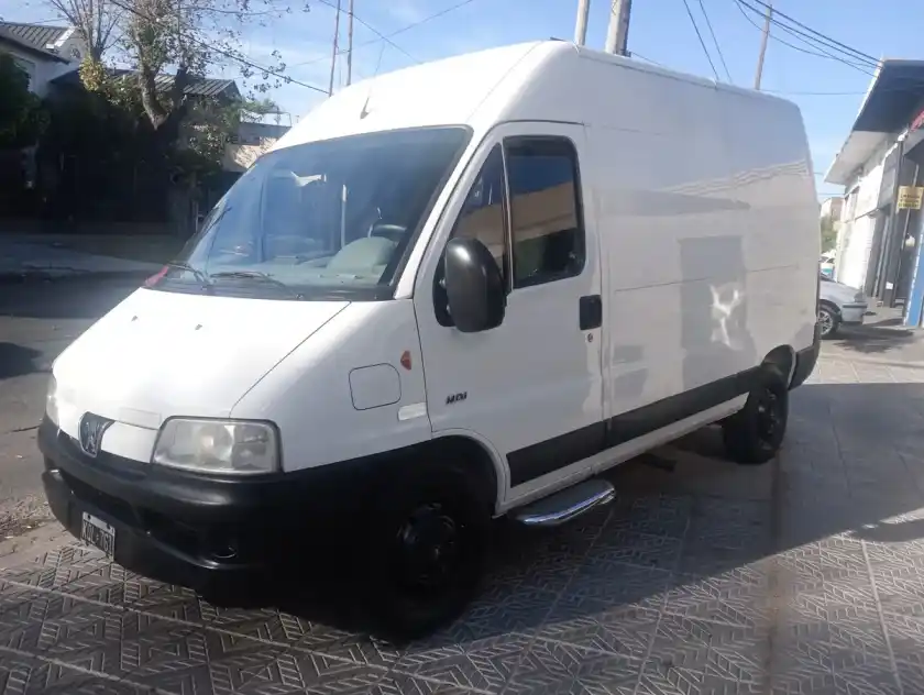 Peugeot Boxer 2011 - foto 1