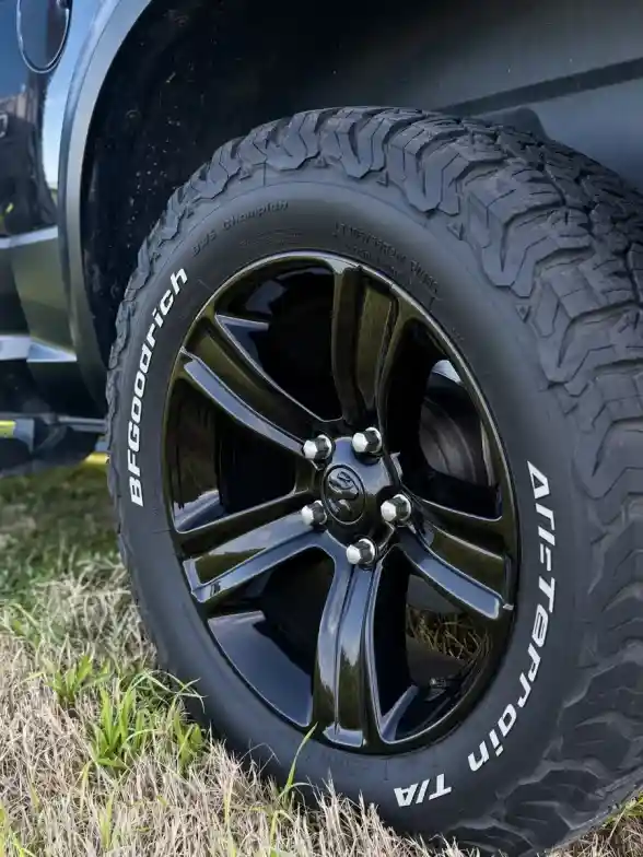 Ram 1500 5.7 Laramie Atx V8 2015 - foto 5