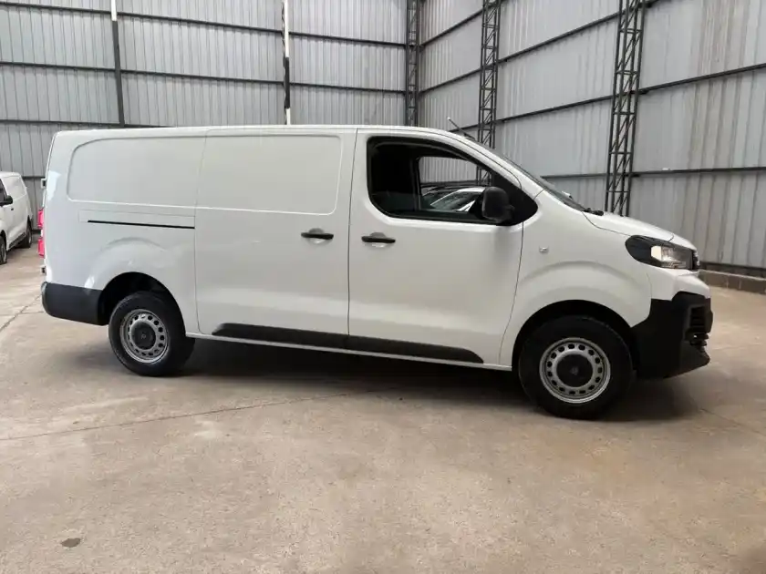 Peugeot Expert 1.5 Hdi 120 L3 2025 - foto 5
