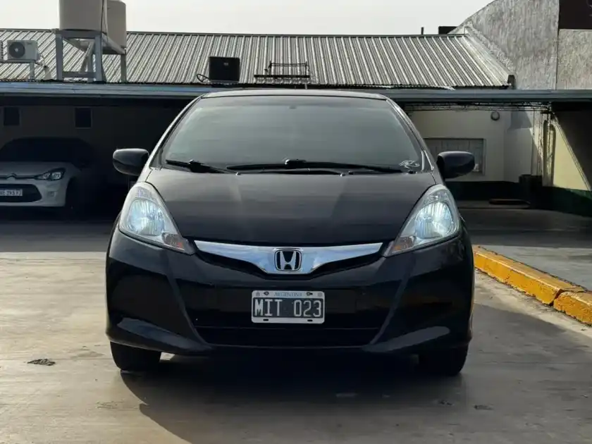 Honda Fit 2013 - foto 1