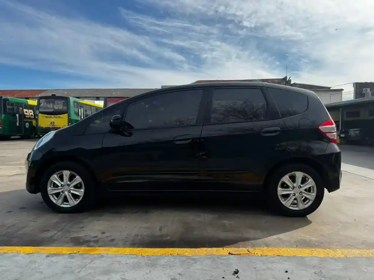 Honda Fit 1.4 Lx-L Mt 100Cv 2013 - foto 4