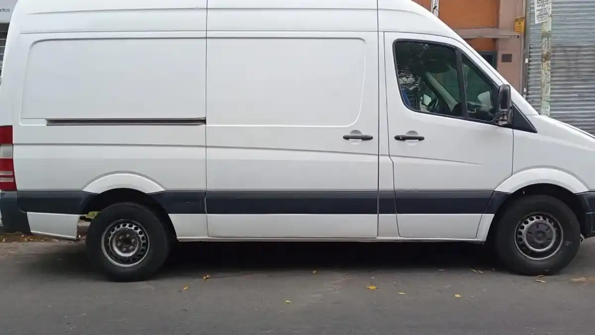 Mercedes-Benz Sprinter 2.1 415 Furgon 3665 150Cv Tn V1 2014 - foto 2