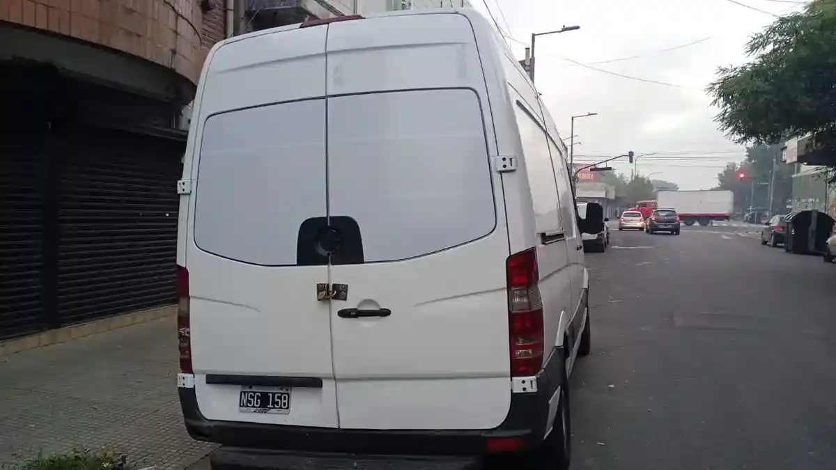 Mercedes-Benz Sprinter 2.1 415 Furgon 3665 150Cv Tn V1 2014 - foto 4