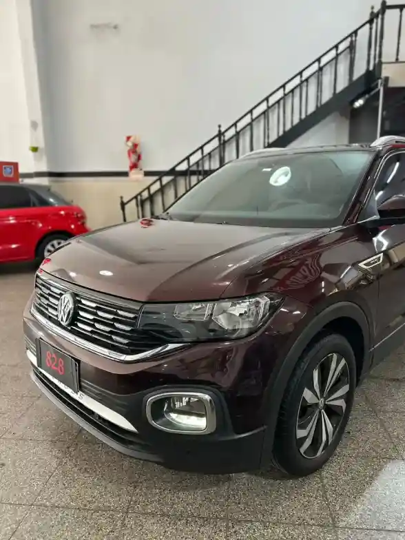 Volkswagen T-Cross 1.6 Highline At 2020 - foto 2