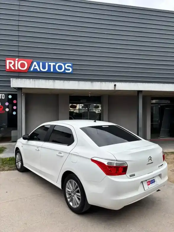 Citroën C-Elysée 1.6 Feel Vti 115 2017 - foto 4