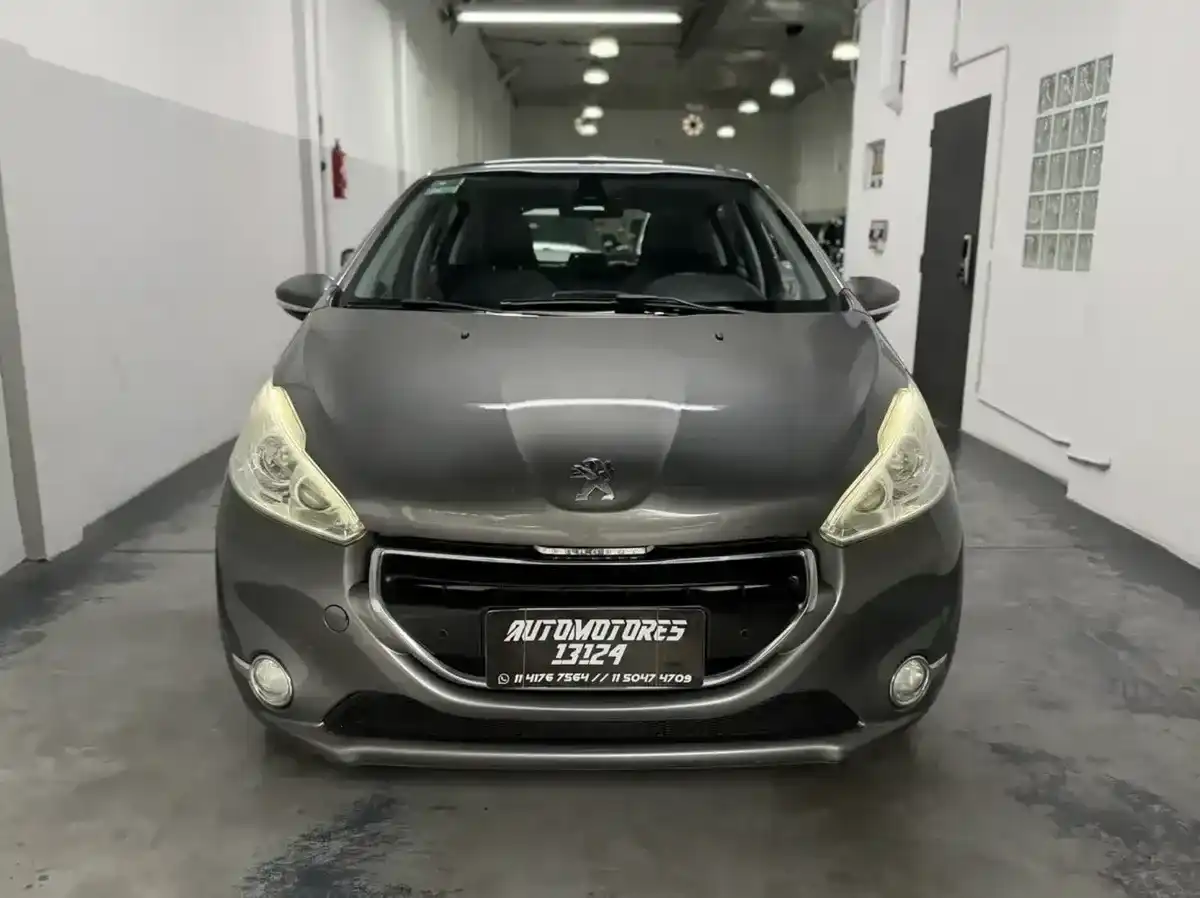 Peugeot 208 1.6 Feline Pack Cuir 2015 - foto 2