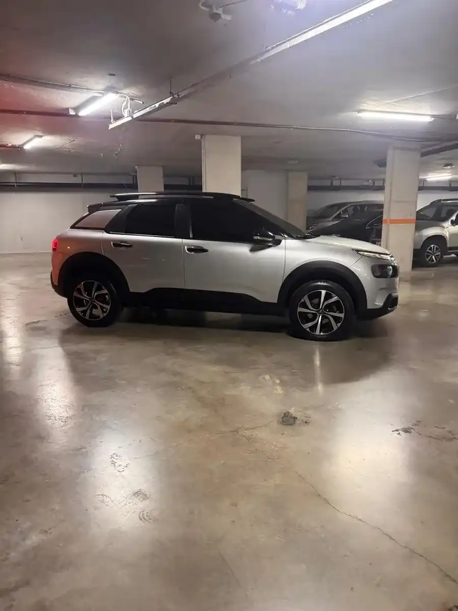 Citroën C4 Cactus 1.6 Thp 165 At6 Shine 2021 - foto 3