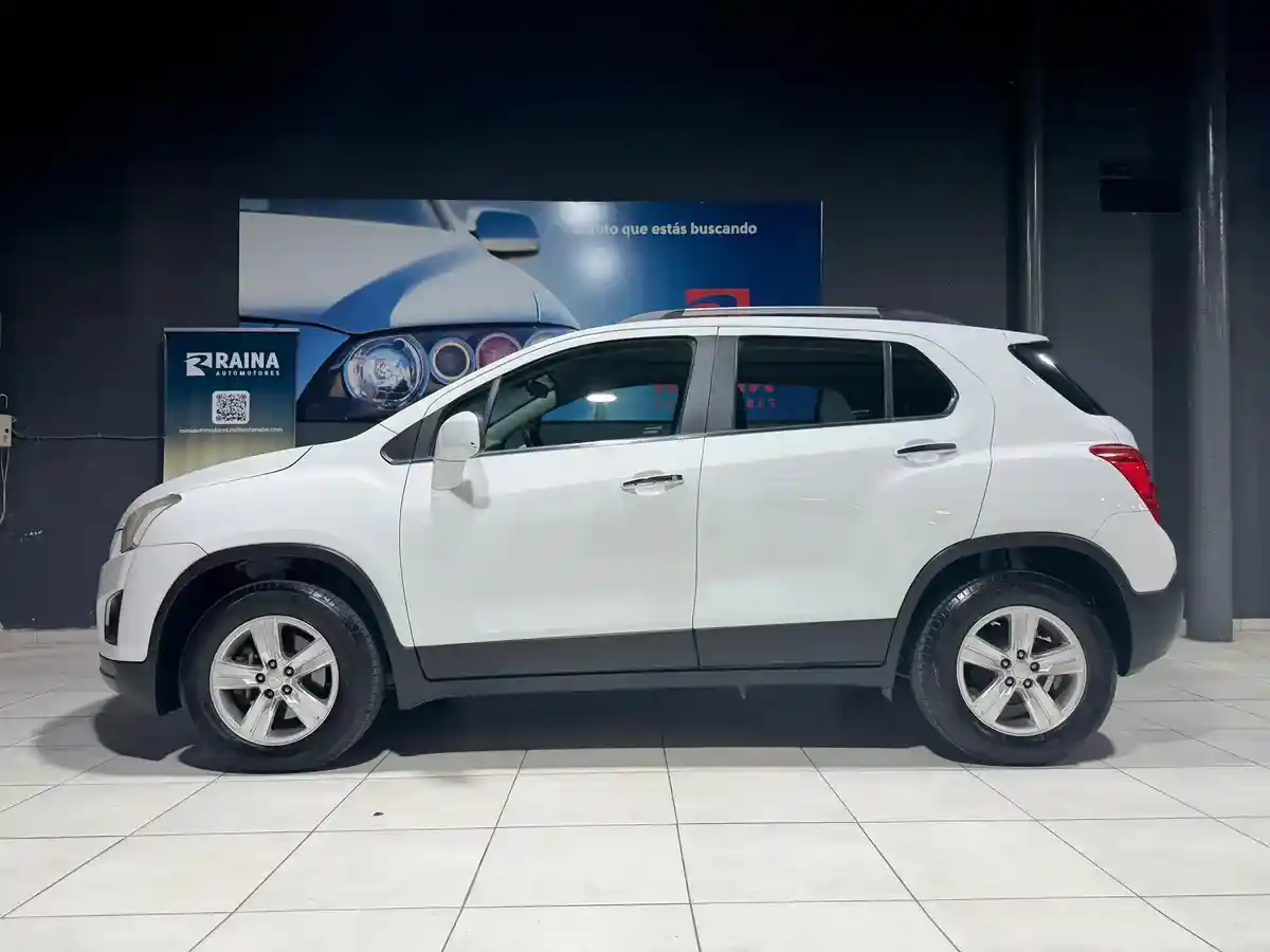 Chevrolet Tracker 1.8 Ltz Fwd Mt 140Cv 2014 - foto 3