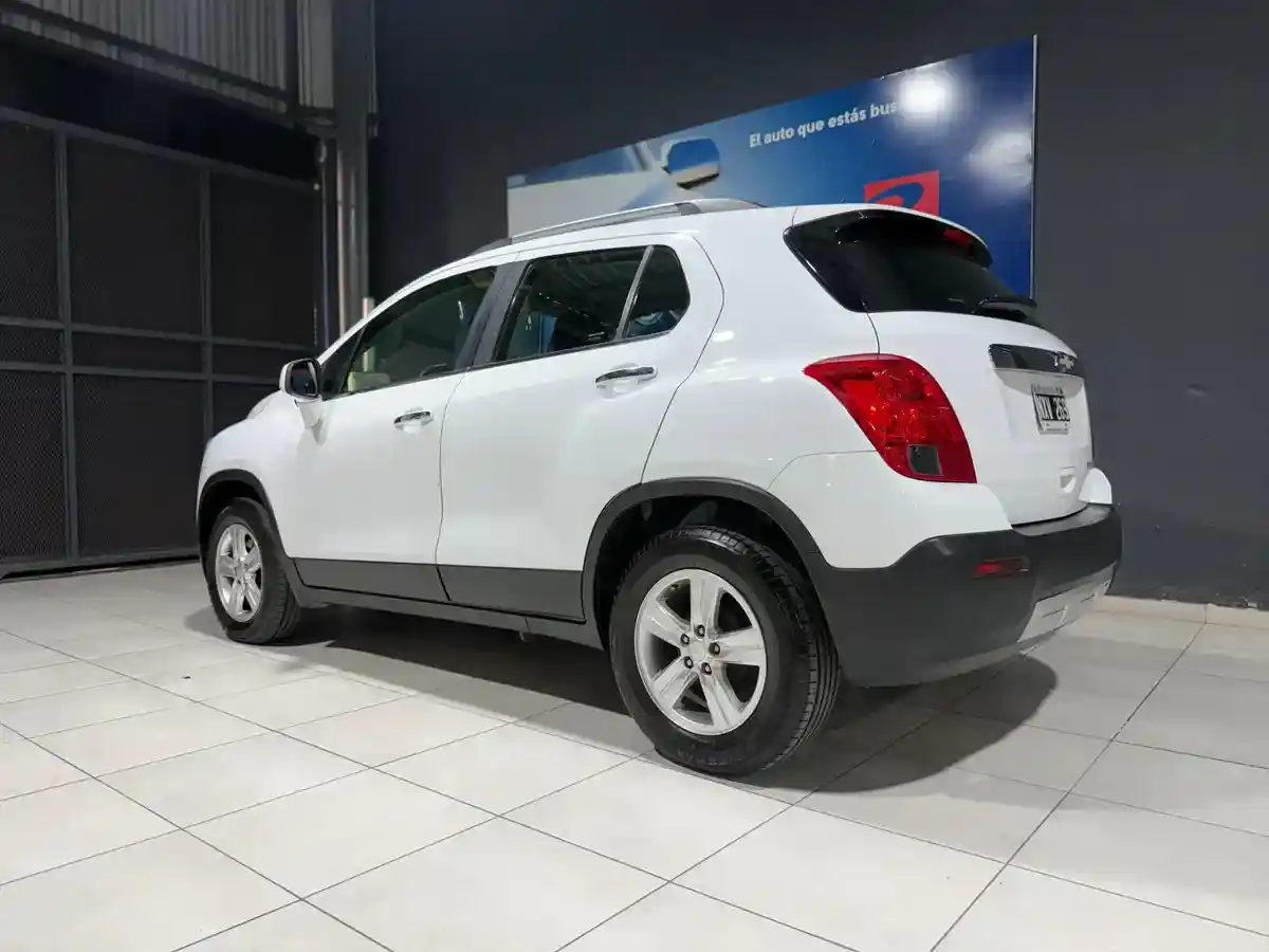 Chevrolet Tracker 1.8 Ltz Fwd Mt 140Cv 2014 - foto 4