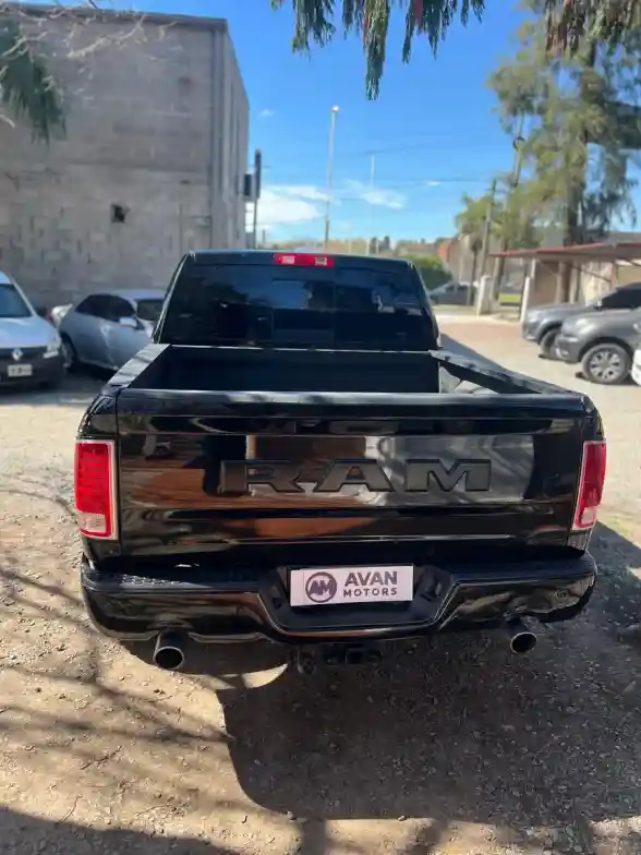 Ram 1500 5.7 Laramie Atx V8 2022 - foto 4