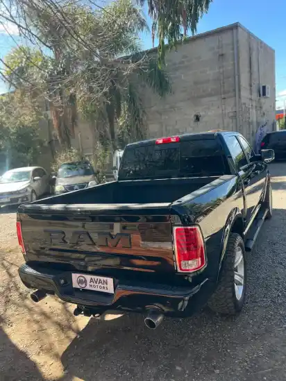 Ram 1500 5.7 Laramie Atx V8 2022 - foto 5