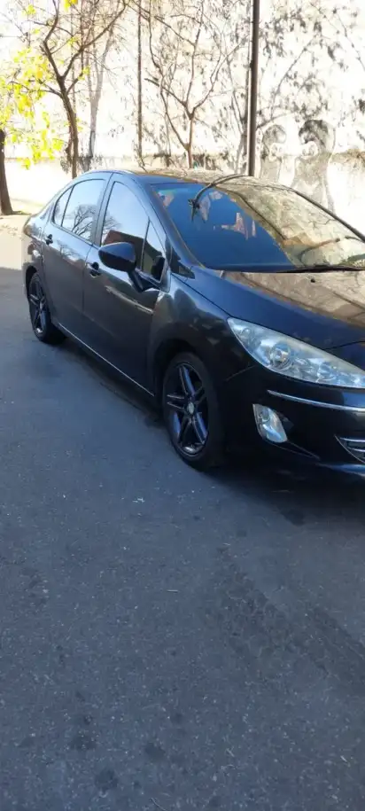 Peugeot 408 2.0 Allure Nav 143Cv 2011 - foto 3