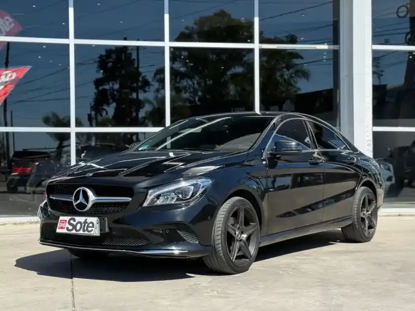 Mercedes-Benz Clase Cla 1.6 Cla200 Urban 156Cv At 2019 - foto 1
