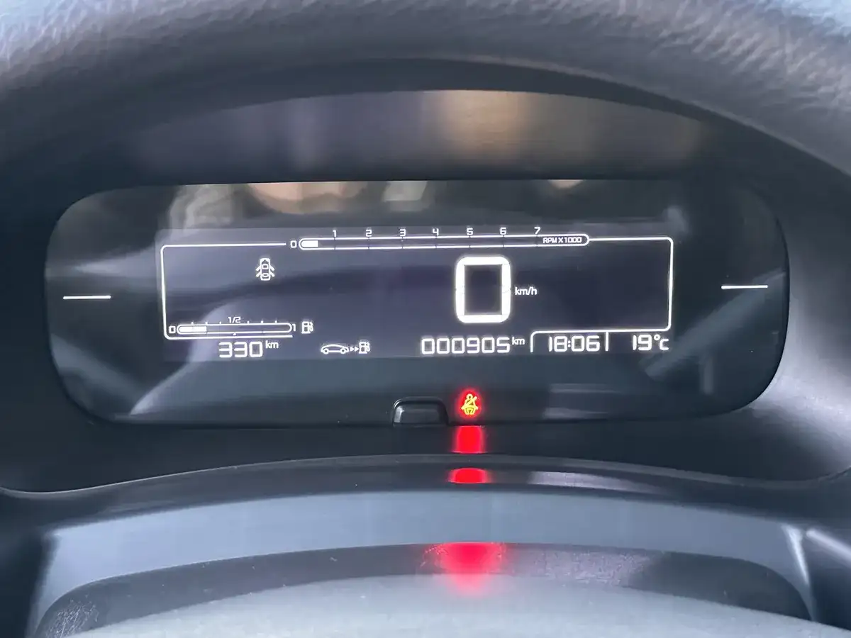 Citroën Berlingo 1.6 Hdi Mixto 5 Asientos Homologado 2026 - foto 3