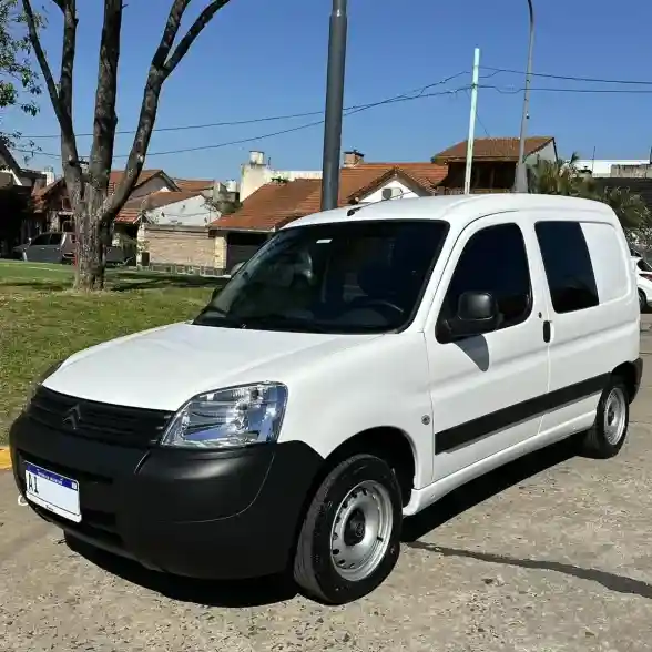 Citroën Berlingo 1.6 Hdi Mixto 5 Asientos Homologado 2026 - foto 4