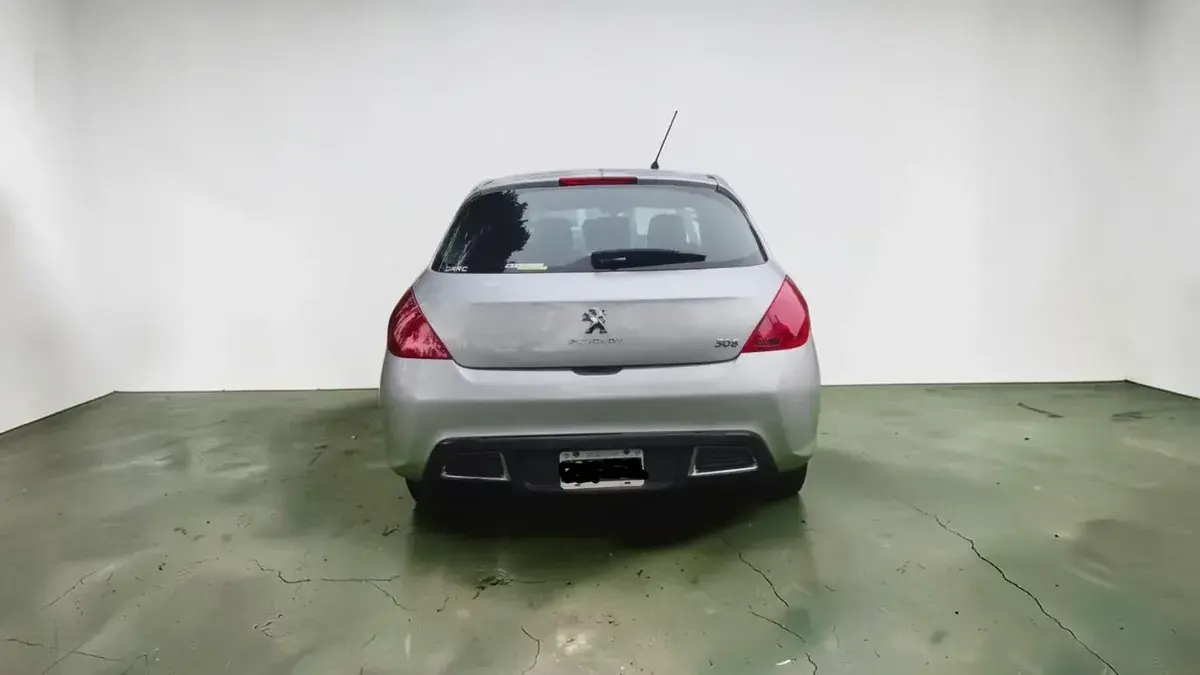 Peugeot 308 1.6 Active Hdi 115Cv 2014 - foto 5