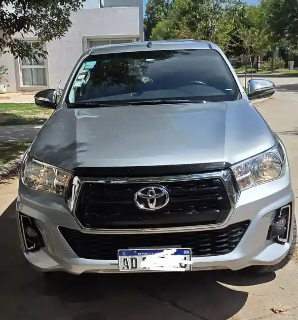 Toyota Hilux Pick-Up 2.8 Cd Srv 177Cv 4X2 2019 - foto 2