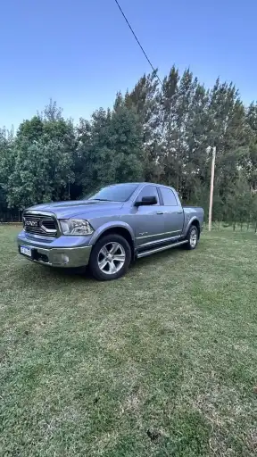 RAM 1500 2021 - foto 1