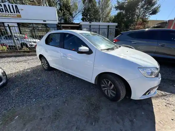 Renault Logan Ph2 Intens 1.6 2019 - foto 2