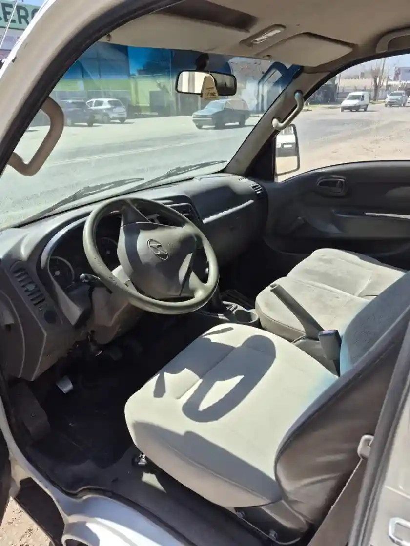 Hyundai H100 2.6 Truck Con Caja+Aa 2008 - foto 5