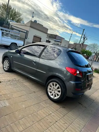 Peugeot 207 1.6 Feline 106Cv 2013 - foto 5