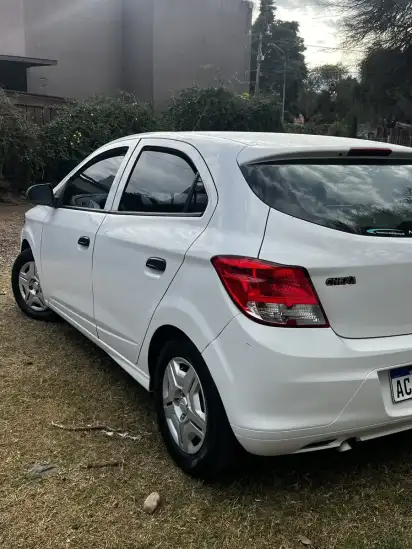 Chevrolet Onix 1.4 Joy Ls 98Cv 2018 - foto 5