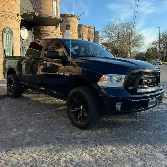 Dodge 1500 2015 - foto 1