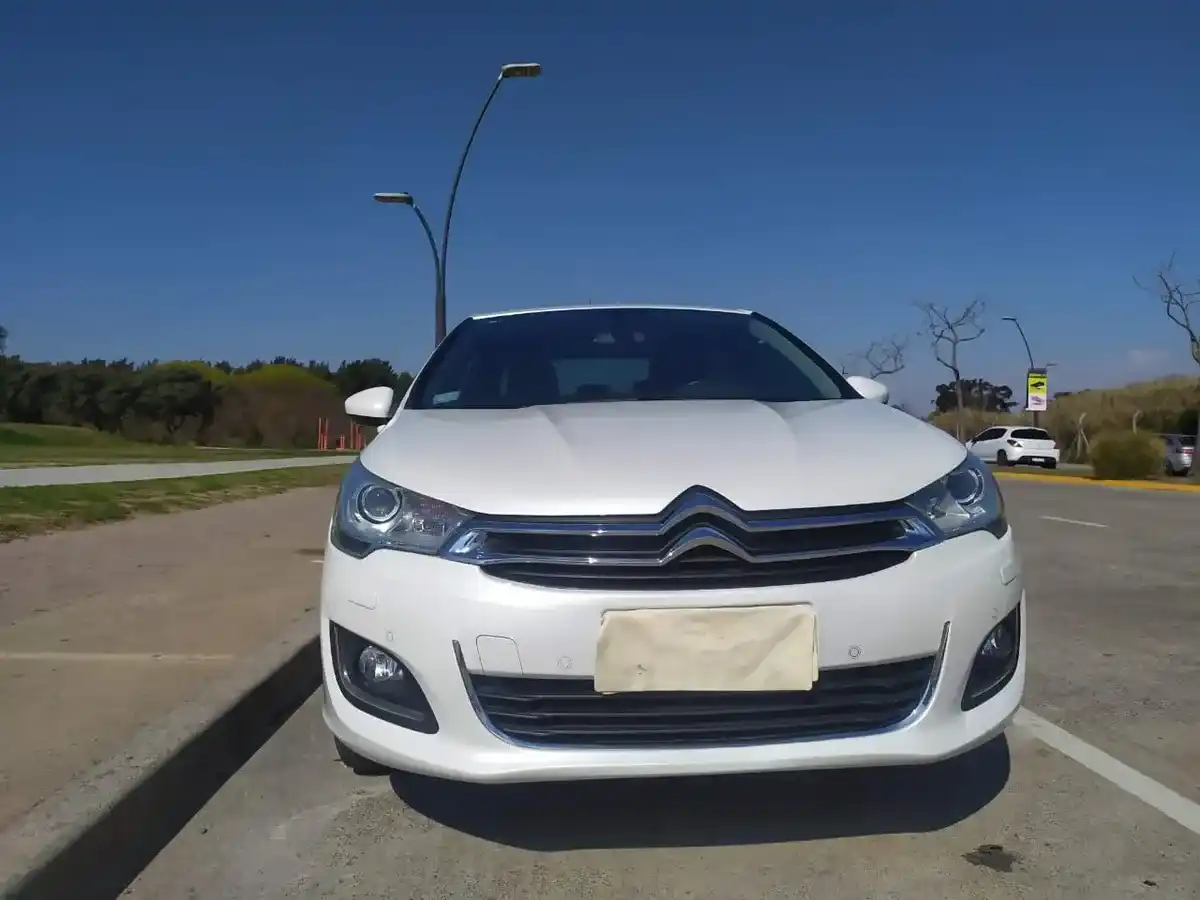 Citroën C4 Lounge 1.6 Thp 165 At6 Shine 0 - foto 2