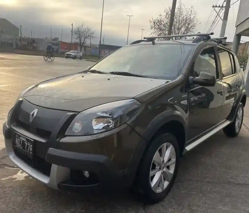 Renault Sandero Stepway 2014 - foto 1