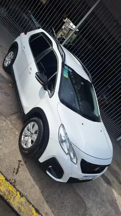 Peugeot 2008 1.6 Allure 2019 - foto 2