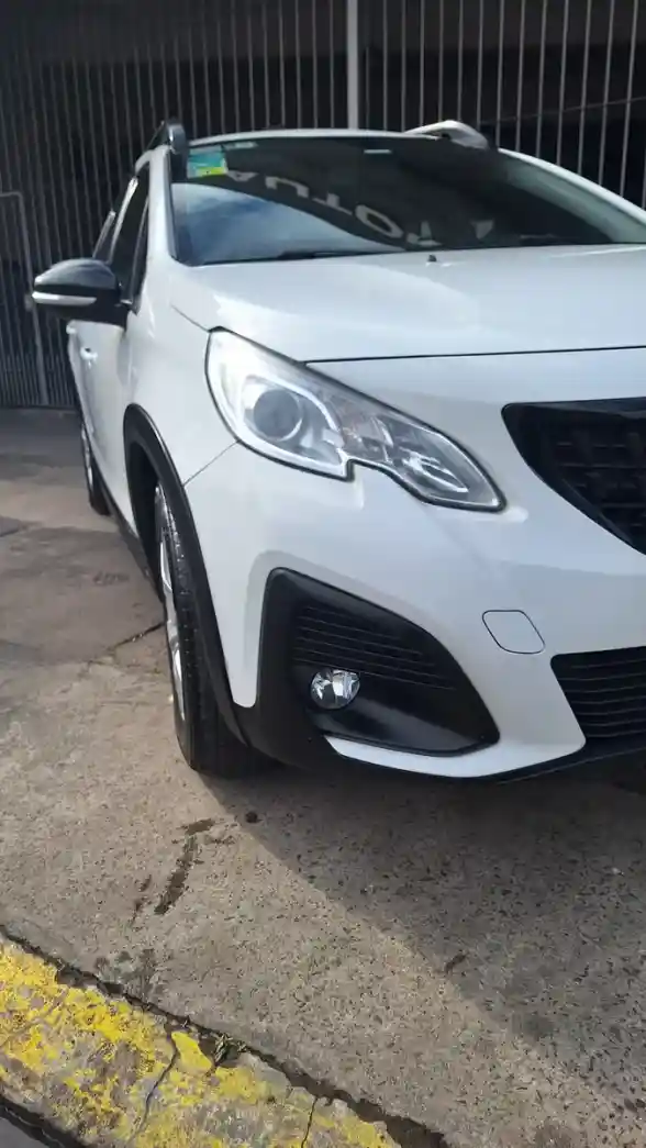 Peugeot 2008 1.6 Allure 2019 - foto 3
