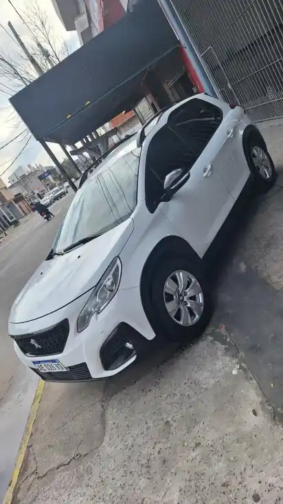 Peugeot 2008 1.6 Allure 2019 - foto 5