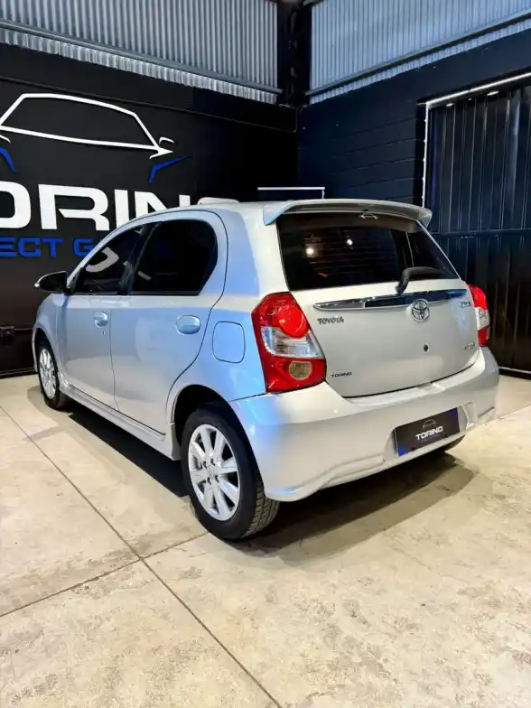 Toyota Etios 1.5 Xls At 2017 - foto 4