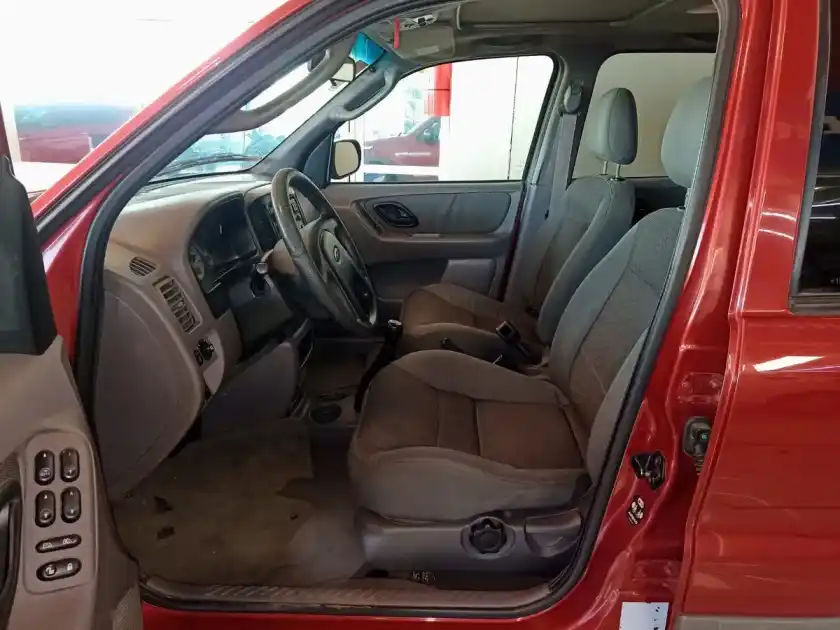 Ford Escape 2.0 Xlt 4X4 2001 - foto 3