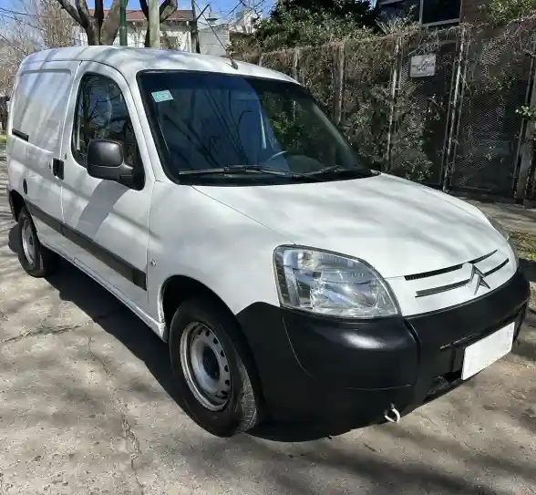 Citroën Berlingo Furgon 1.6 Bussines Hdi 92Cv Am54 2022 - foto 1
