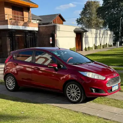Ford Fiesta Kinetic 1.6 Se Nafta Y Gnc 2017 - foto 3