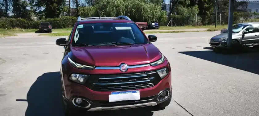 Fiat Toro 2.0 Volcano 4X4 At 2017 - foto 2