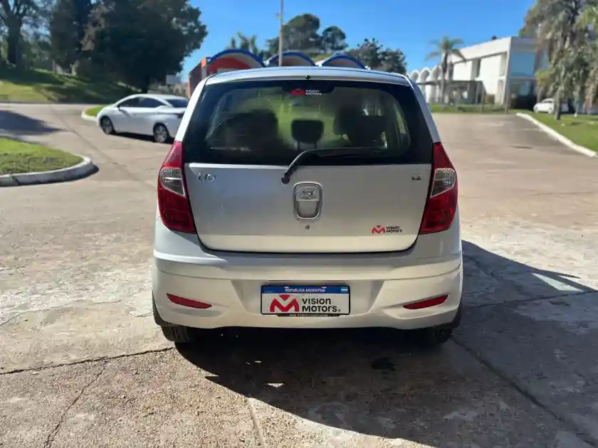 Hyundai I I 10 1.2 Gls 2014 - foto 5